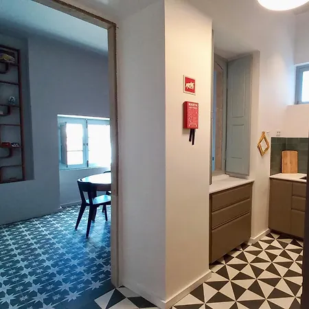 Дом отдыха Casa Do Professor Charmantes Mit Dachterrasse In *