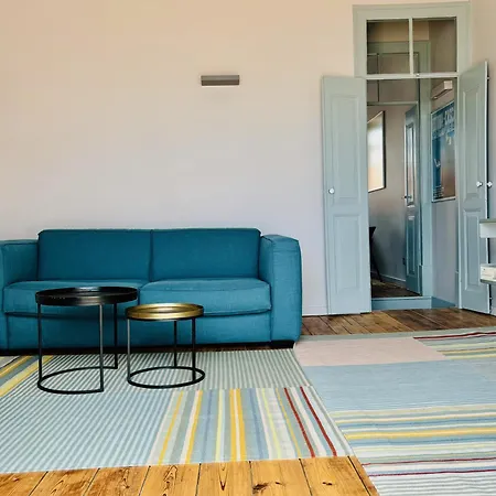 Casa Do Professor Charmantes Mit Dachterrasse In Fuzeta