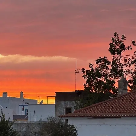 Casa Do Professor Charmantes Mit Dachterrasse In
